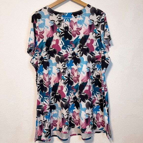 Swimsuits for All Split Neck Short Sleeve Swim Tee 24 - Picture 7 of 8